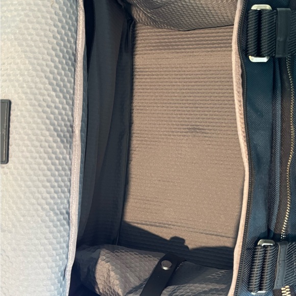 Tumi Alpha Bravo Mason Duffle - Picture 12 of 16